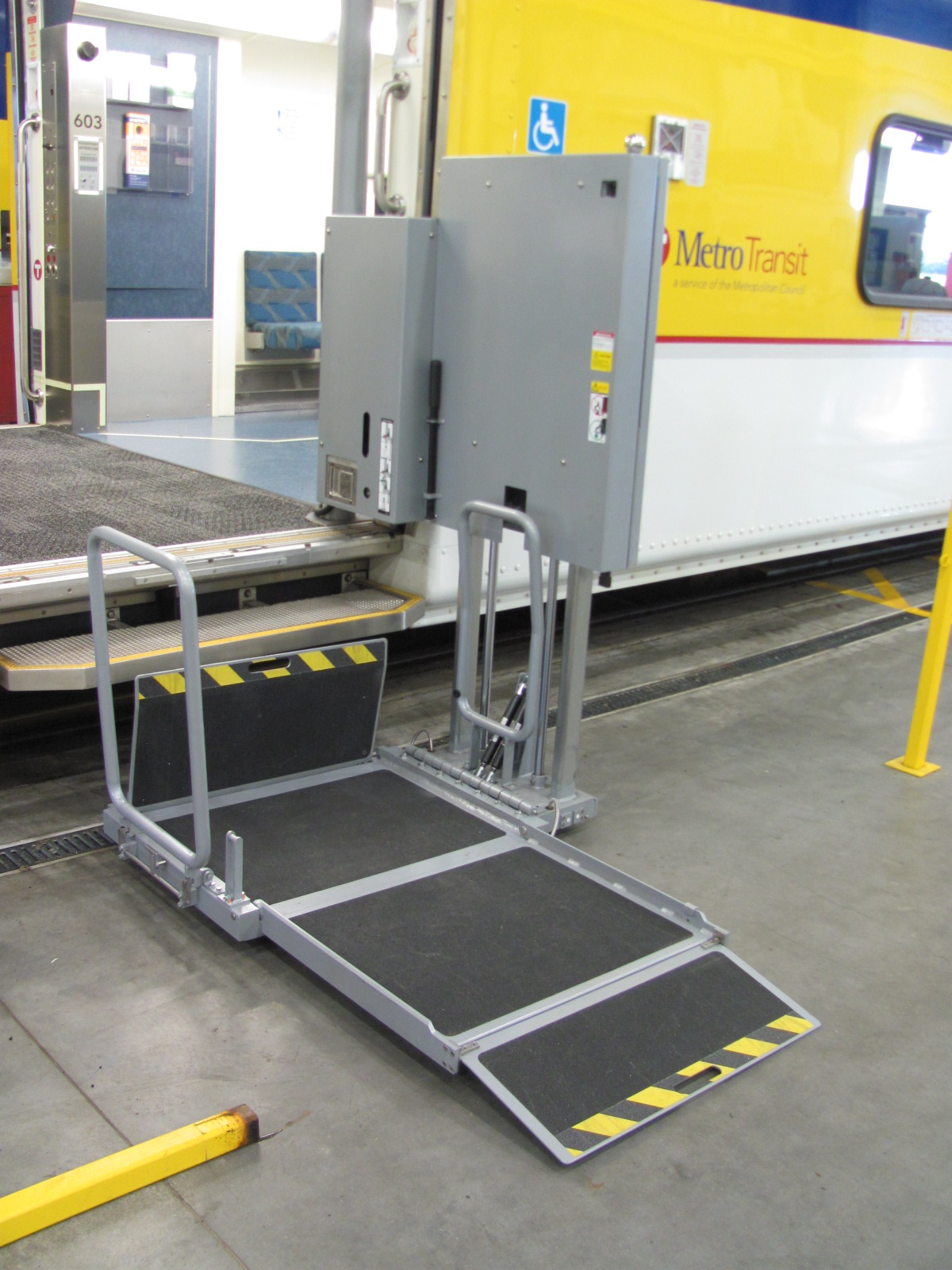 ricon wheelchair lift